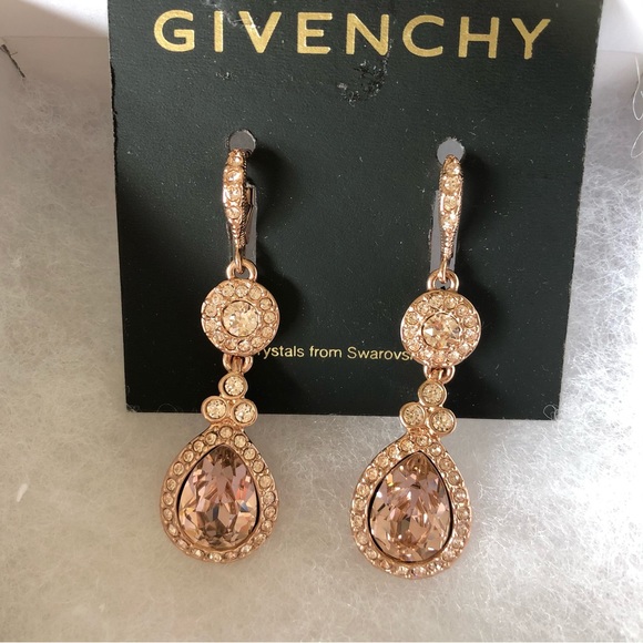 ๐๐ Givenchy pink and beige crystal pierced earrings - Picture 2 of 4